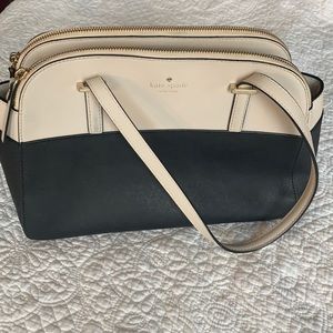 Kate Spade Purse - black and cream ❤️